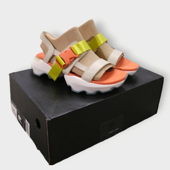 Sorel Shoes - Women's Sandals SOREL Kinetic™ Impact Sling Chalk, Paradiso Peach Size US 7 New